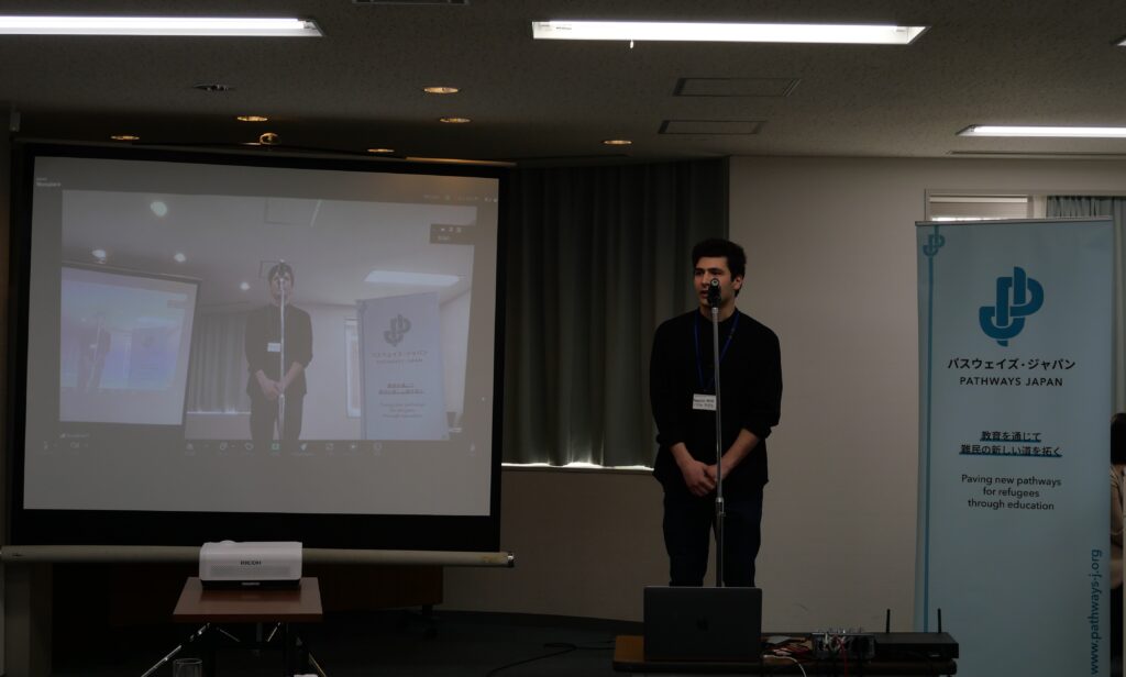 「渡邉利三国際奨学金」授与式　シリア学生のスピーチ