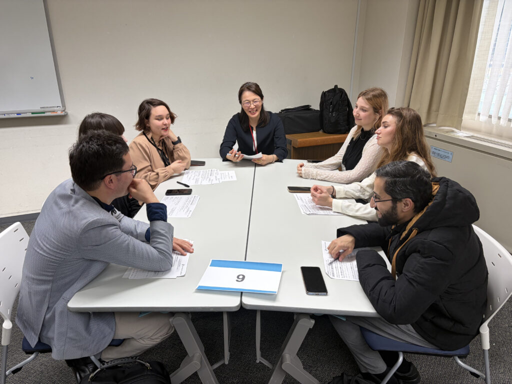 シリア、アフガニスタン、ウクライナの日本語学校で学ぶ学生が集まったリユニオン・デイ