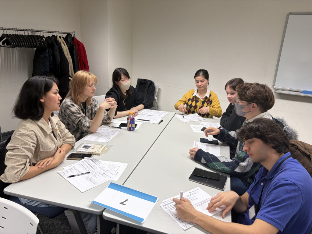 シリア、アフガニスタン、ウクライナの日本語学校で学ぶ学生が集まったリユニオン・デイ