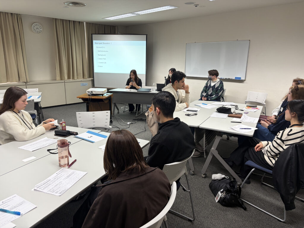 シリア、アフガニスタン、ウクライナの日本語学校で学ぶ学生が集まったリユニオン・デイ