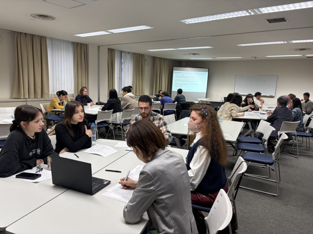 シリア、アフガニスタン、ウクライナの日本語学校で学ぶ学生が集まったリユニオン・デイ